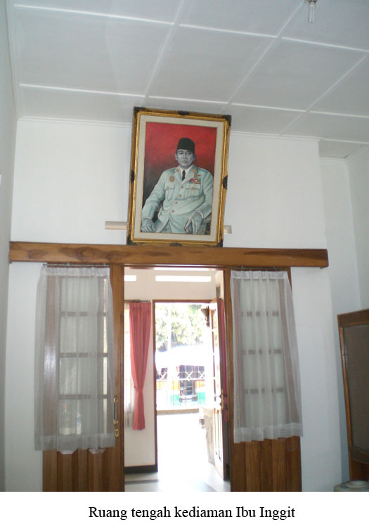 Rumah Inggit Garnasih di Ciateul, Bandung